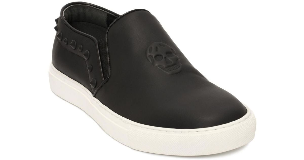 skull slip on