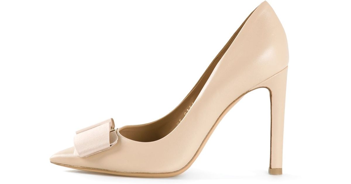ferragamo nude heels