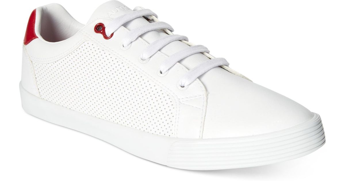 nautica tennis shoes white