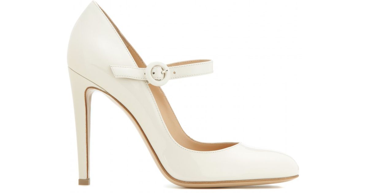 mary jane pumps white