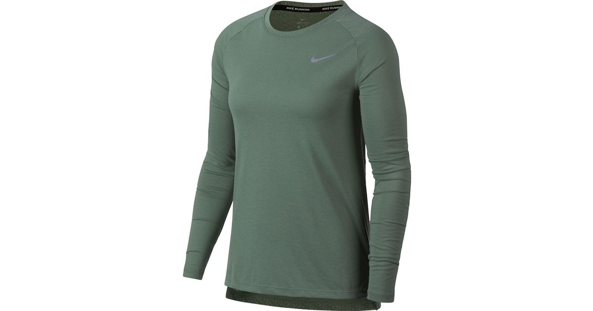 nike breathe tailwind long sleeve