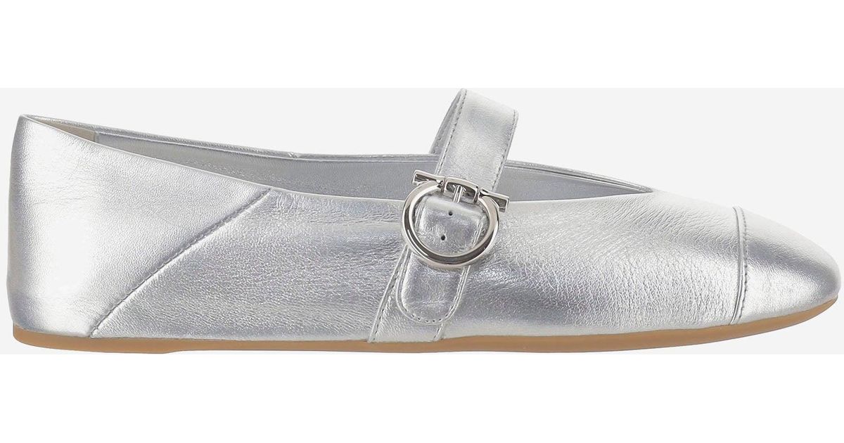 サンダル・ミュール Ferragamo Ballet Flats Ornament Ferragamo Gancini ornament ballerinas for Women - Black in