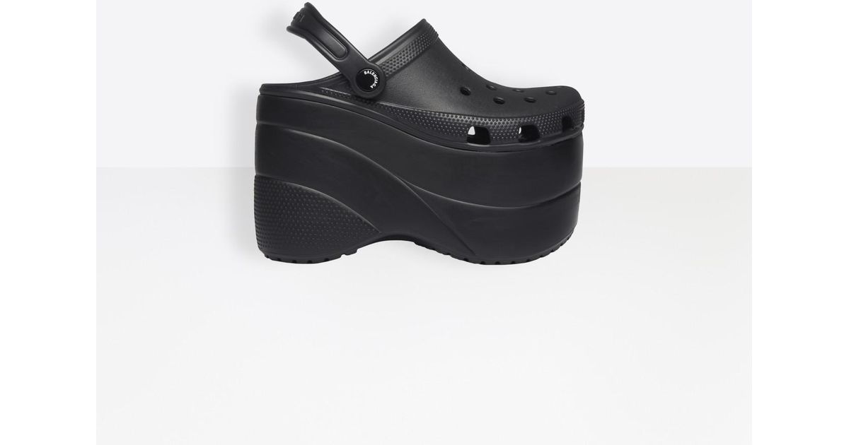 black foam platform sandals