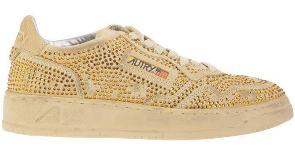 Autry Medalist Low in Natural | Lyst