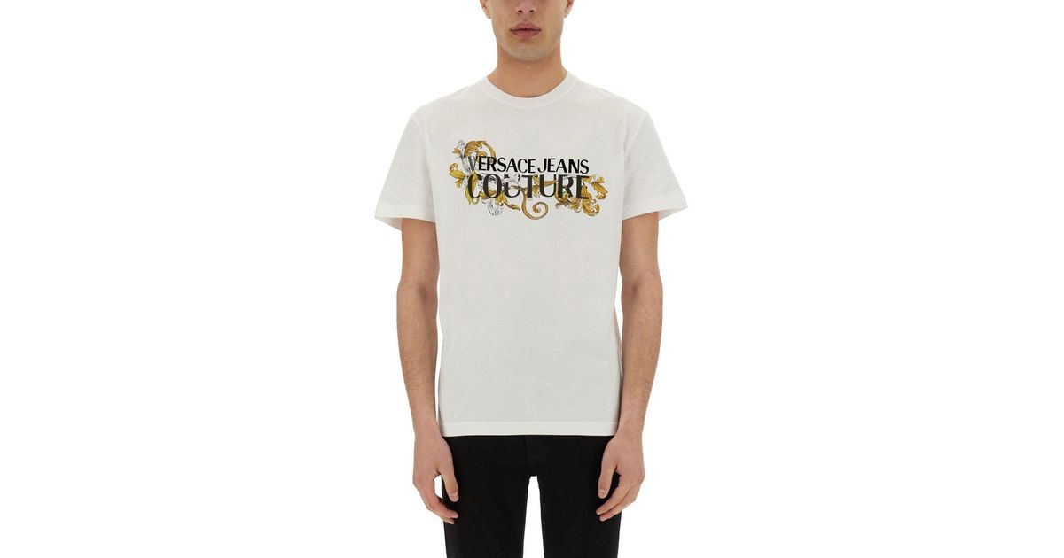 Tシャツ・カットソー VERSACE JEANS ON COTTON T-SHIRT WITH BAROQUE OUTLINE LOGO 0400021196672_BLACKGOLD?wid=