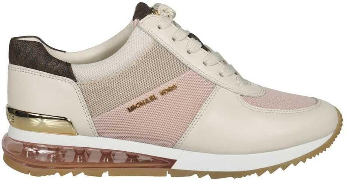 popular shoes to buy