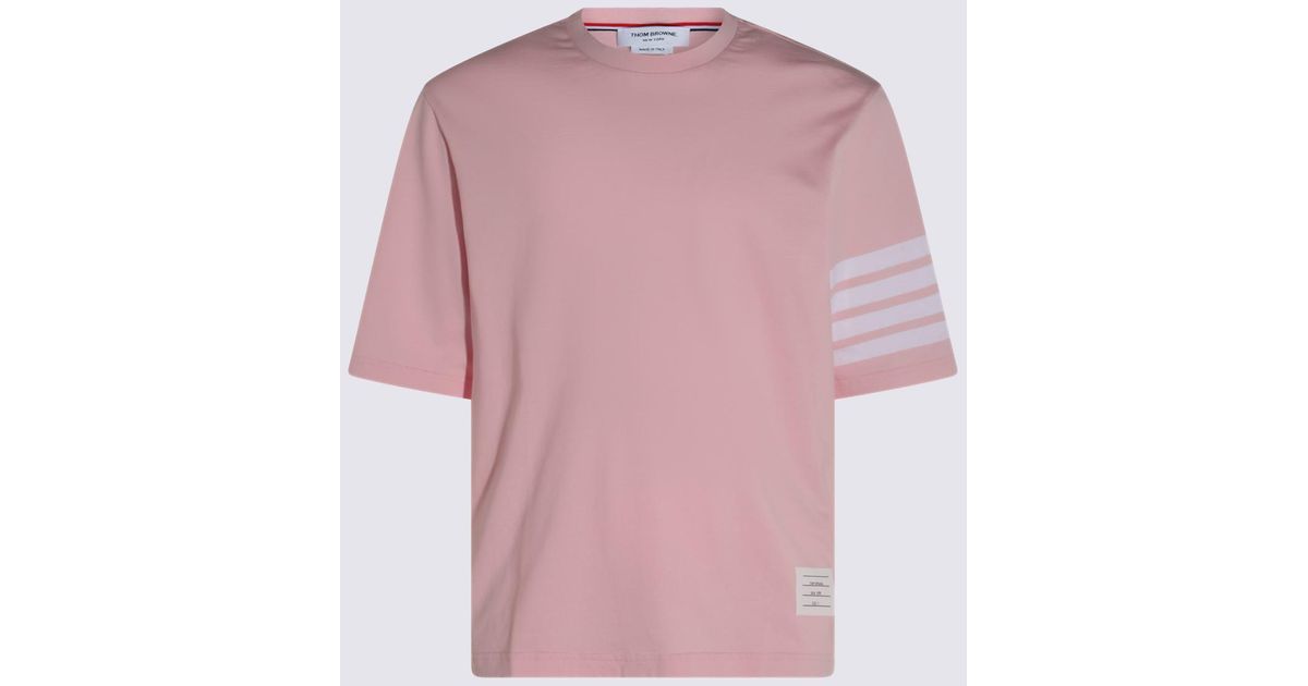 Tシャツ・カットソー THOM BROWNE Men Tops MJT295A 06452680 PINK Thom Browne three-stripe T-shirt | Pink | FARFETCH