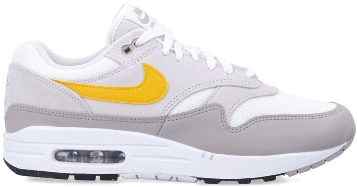 Nike Air Max Essential in White for Men Lyst UK