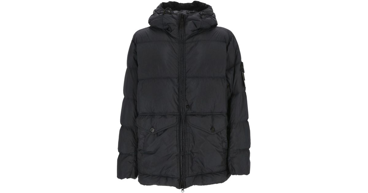 Black stone island coat 2025