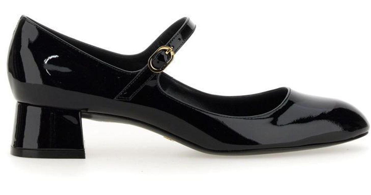 stuart weitzman mary jane