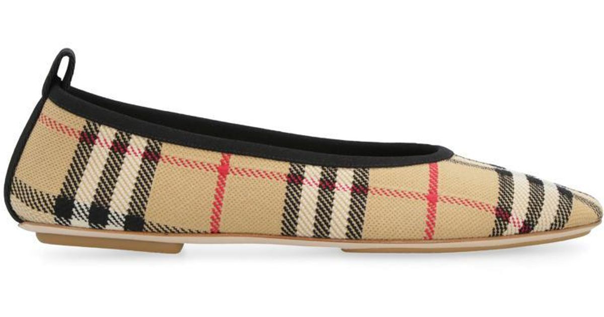 Burberry Vintage Check Ballet Flats in Black | Lyst