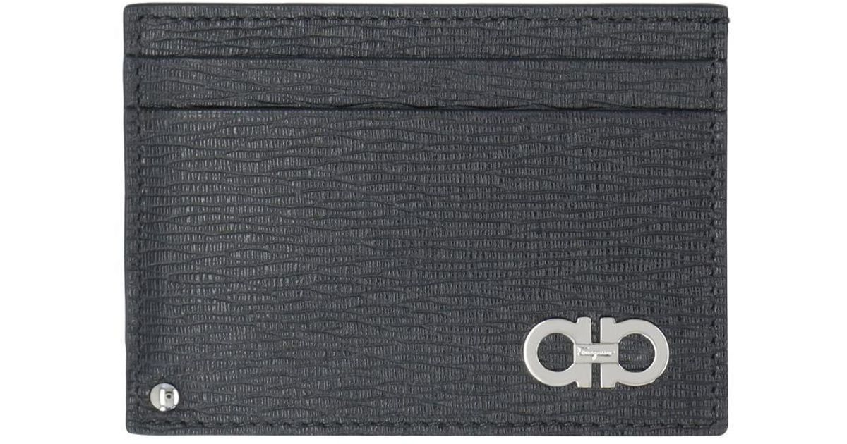 Ferragamo Alvatore Ferragamo Gancini Leather Card Holder in Gray for