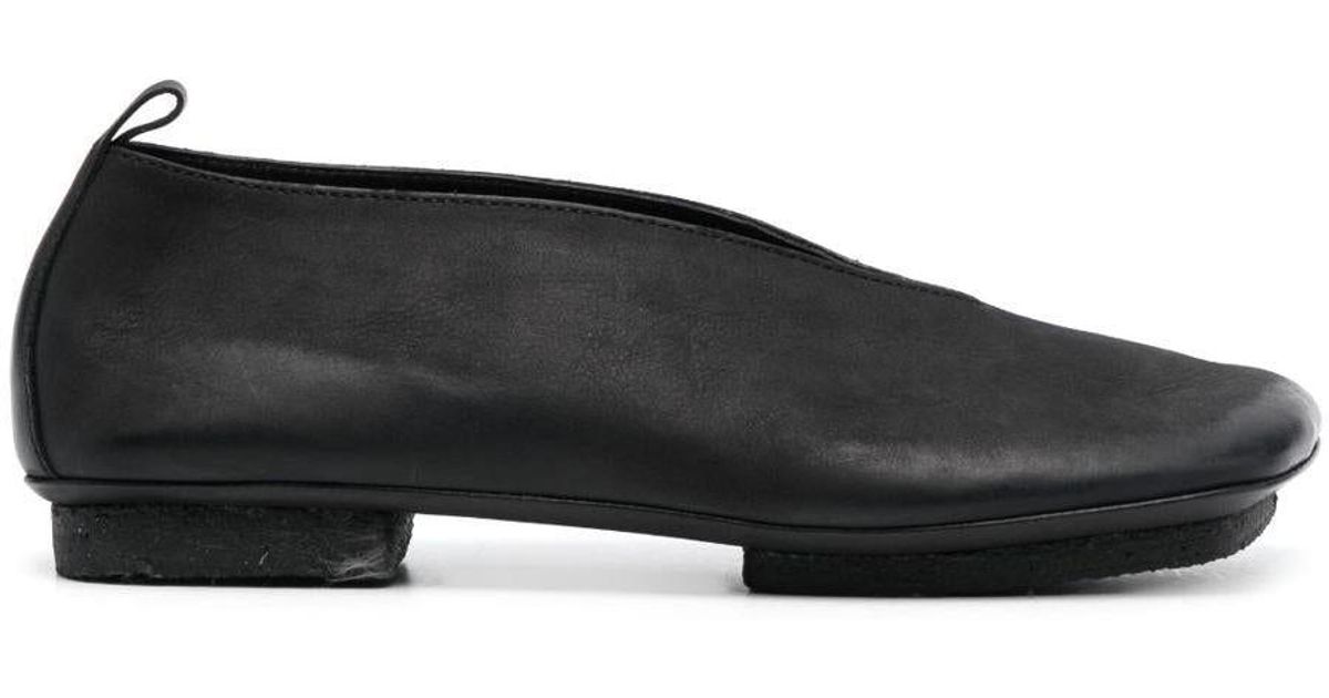 Uma Wang Asymmetric-toe Leather Ballerina Shoes in Black | Lyst