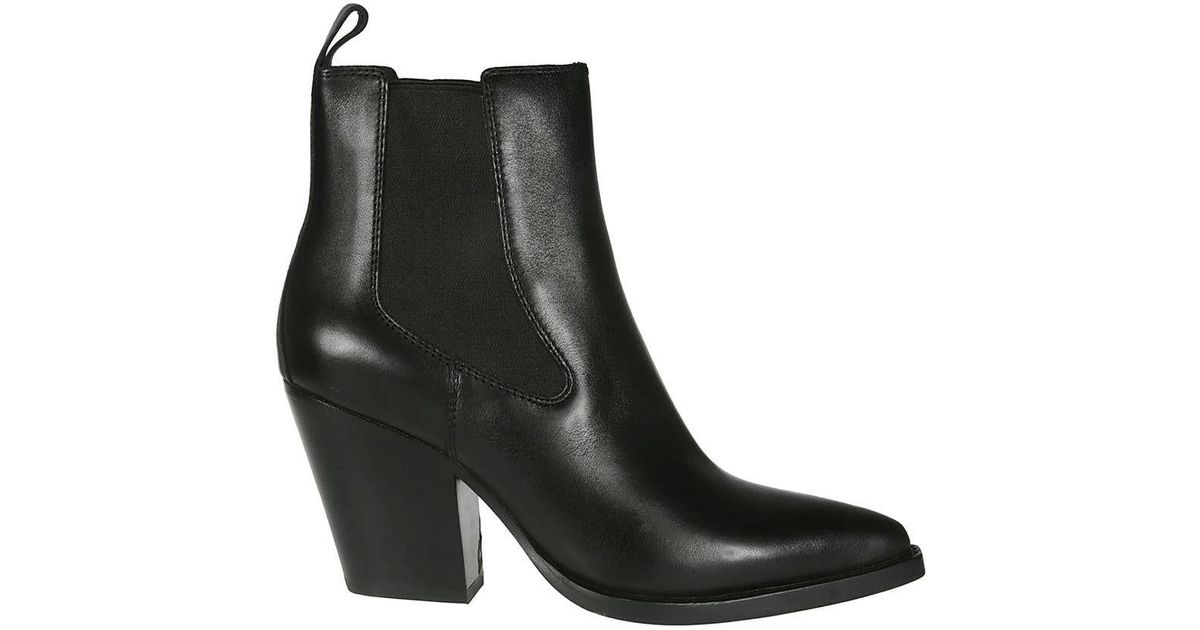 Ash Boots in Black Lyst