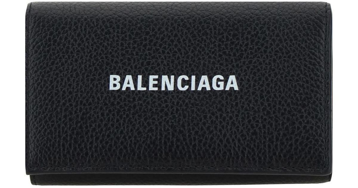 Balenciaga key shop