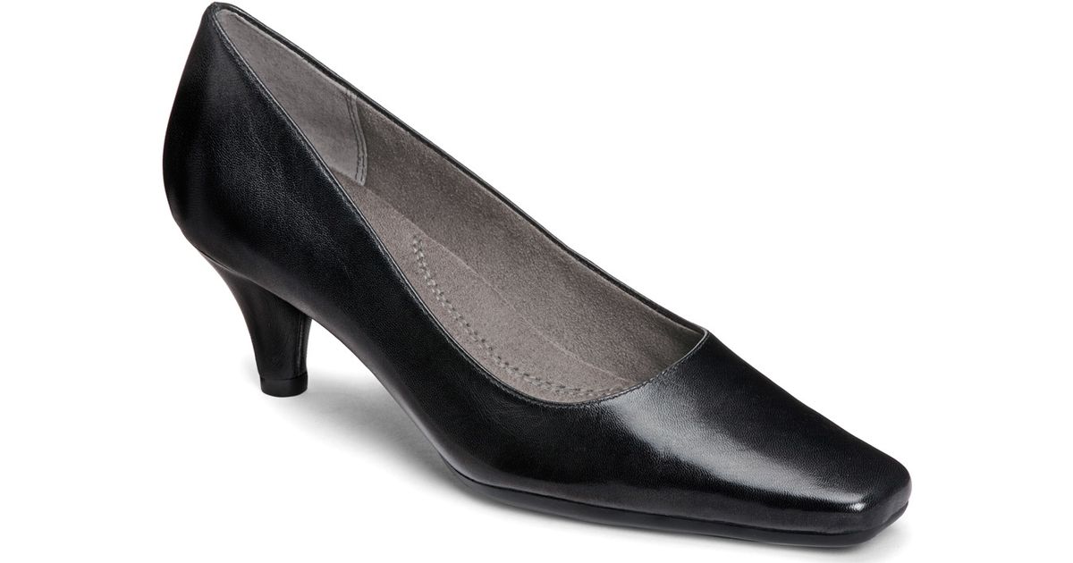 aerosoles cheerful pump