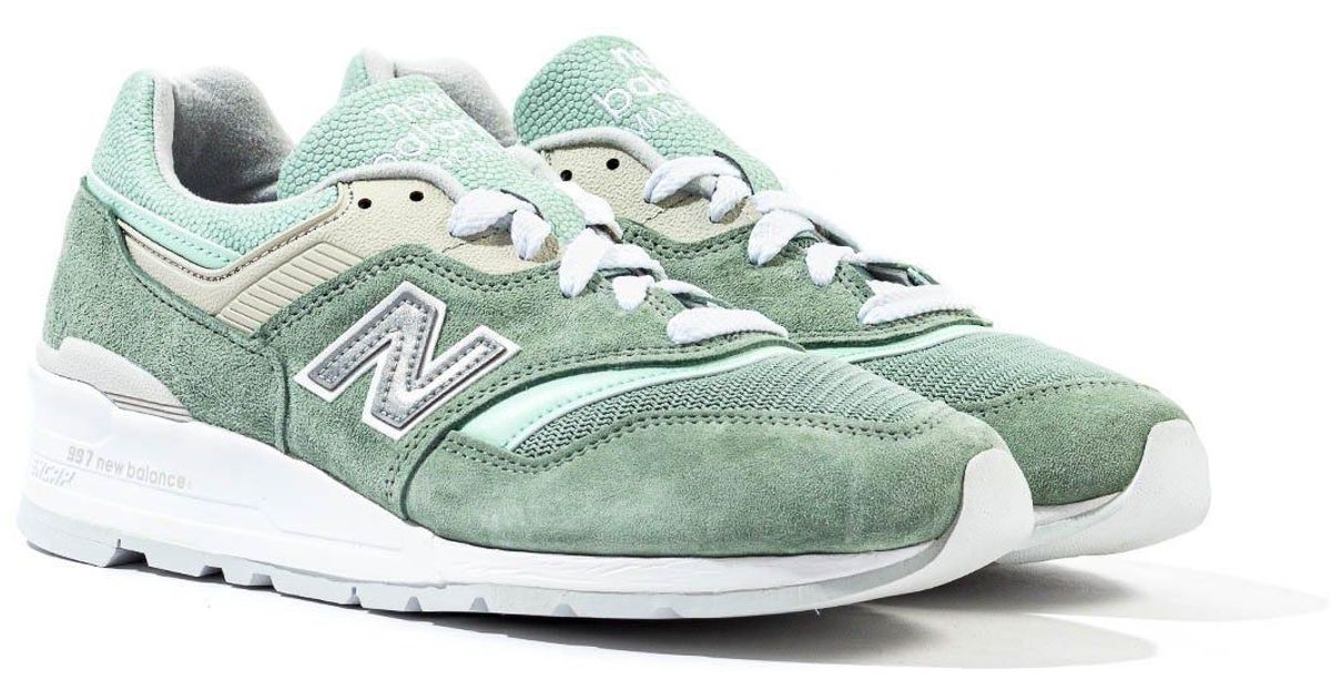 new balance trainers green
