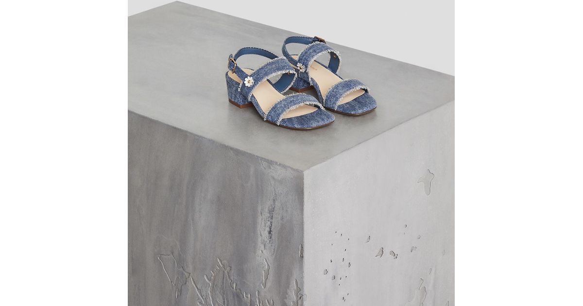 bcbg whitney sandal