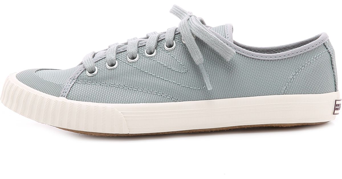 mesh tretorn sneakers