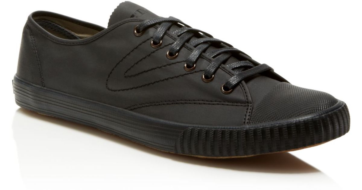 tretorn black shoes