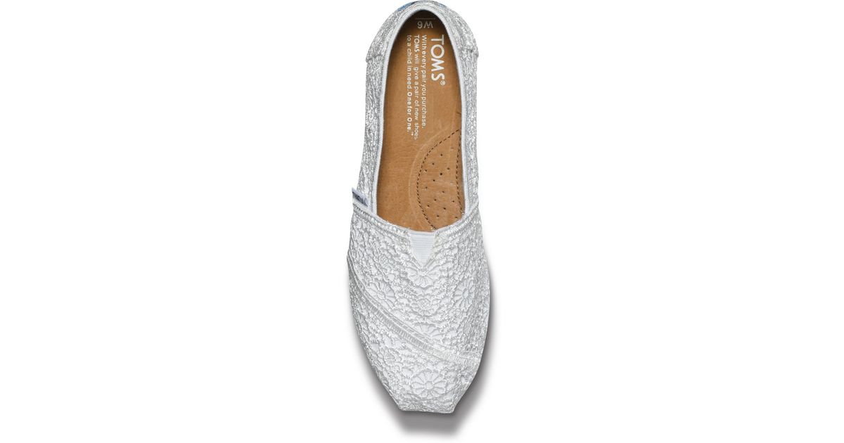 white crochet toms