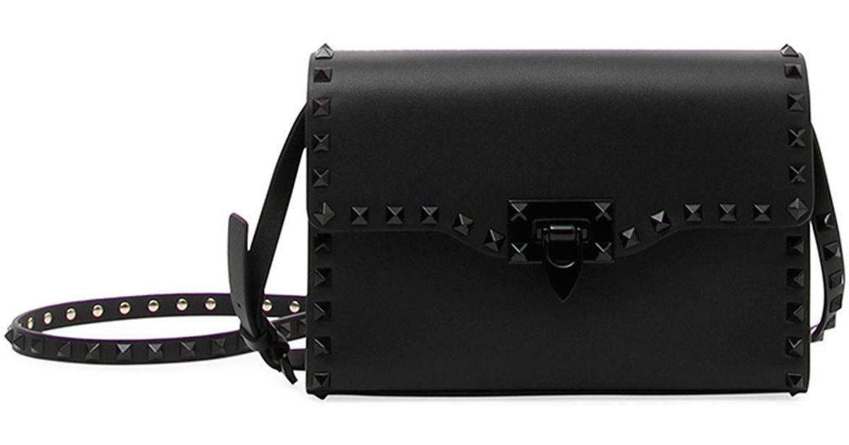 valentino monochrome rockstud bag