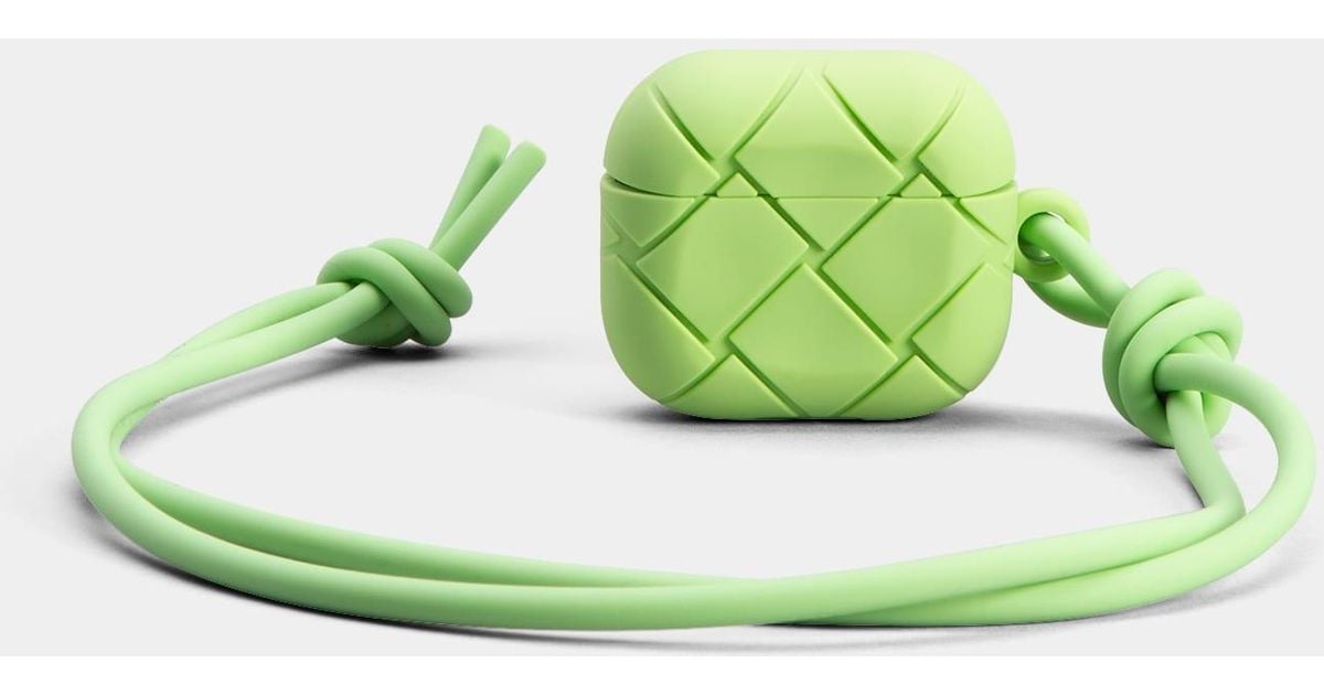 Bottega Veneta Airpods Pro® Intreccio Rubber Case in Green for Men | Lyst