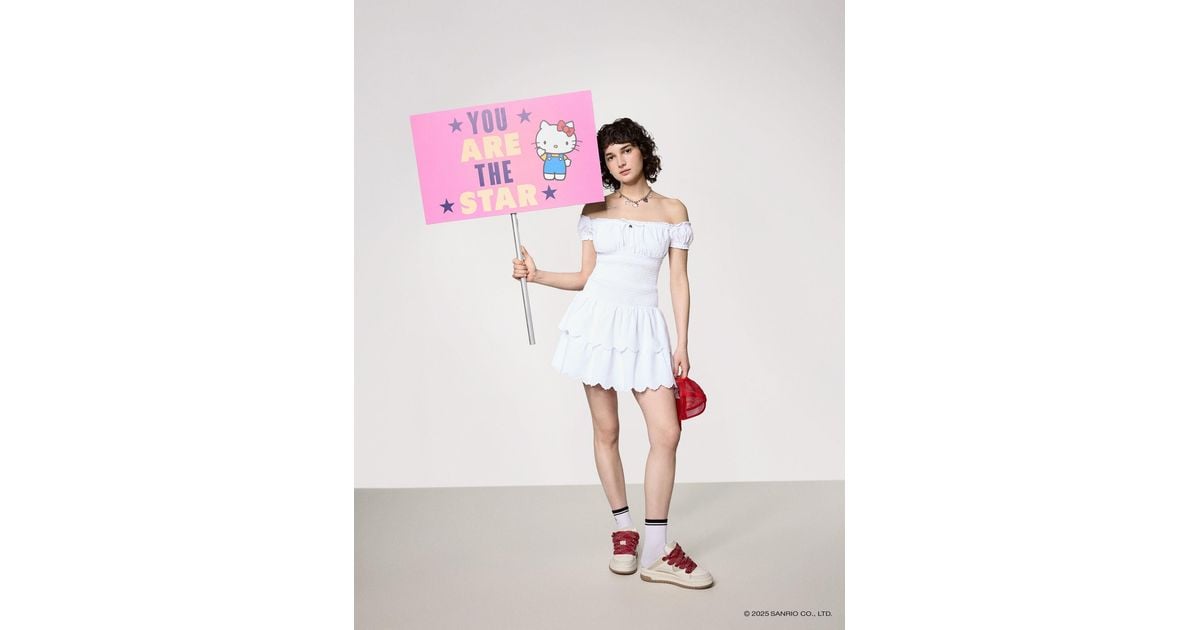 BERSHKA ワンピース Hello Kitty 0929/028 BERSHKA WOMAN SS25 NWT Hello Kitty dress WHITE 0929/028/250