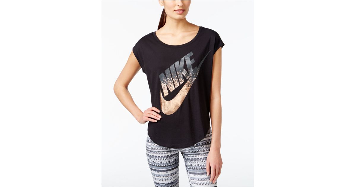 Nike Metallic Logo T-shirt in Black | Lyst