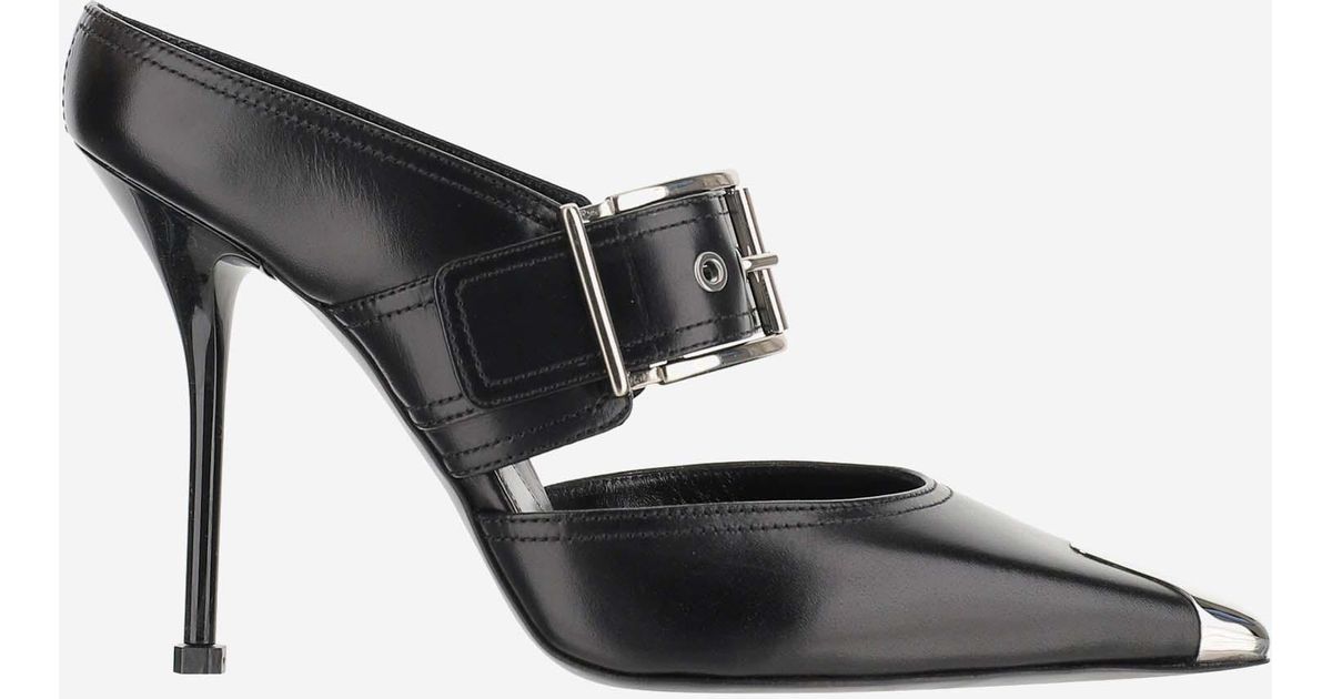 Alexander McQueen Punk Chain-detail Patent Leather Mules in Black Womens Heels Alexander McQueen Heels 