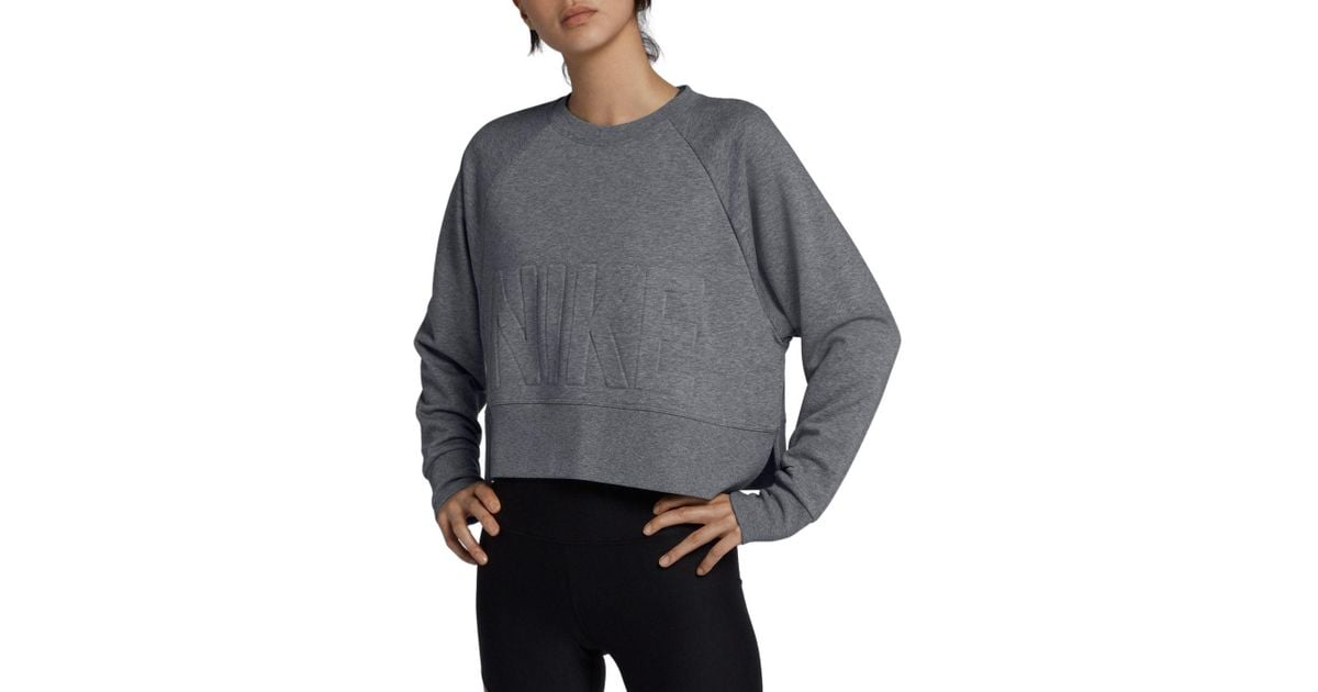 nike versa embossed cropped training sweatshirt