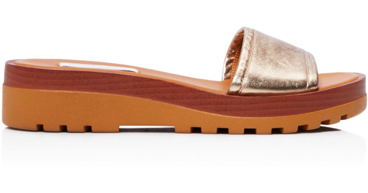 See by chloÃ© See By ChloÃ© Robin Metallic Platform Slide Sandals in Gold (Alba) | Lyst