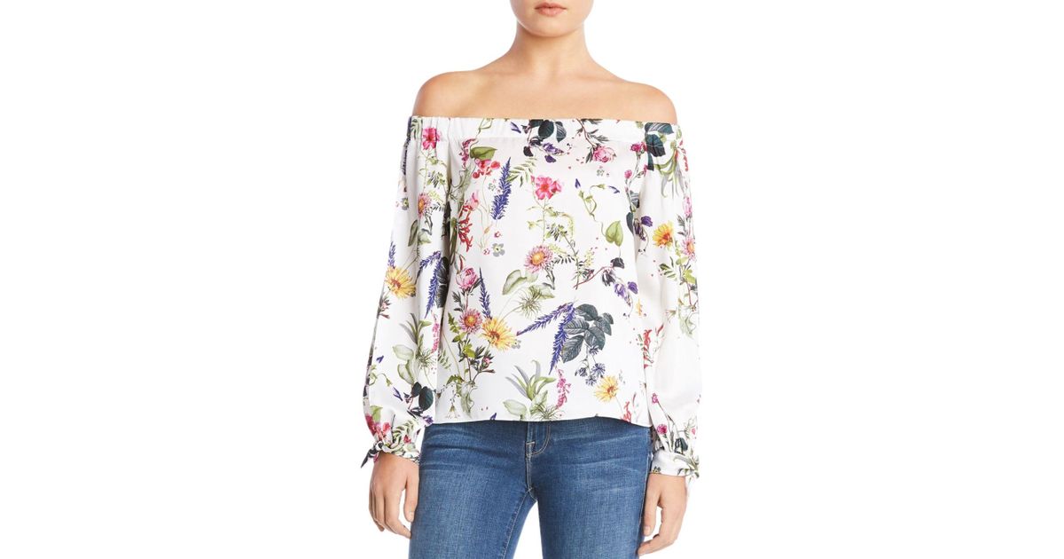 bailey 44 tarte top