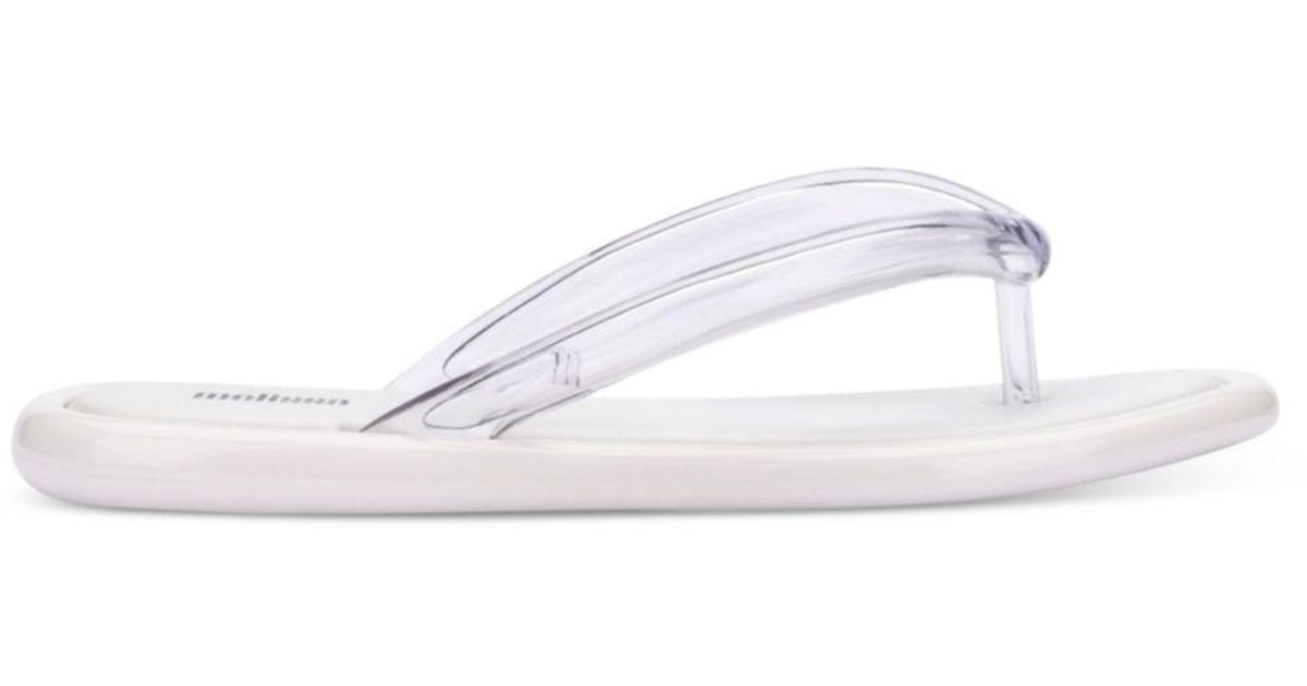 Melissa Airbubble Flip Flop Sandals in White | Lyst