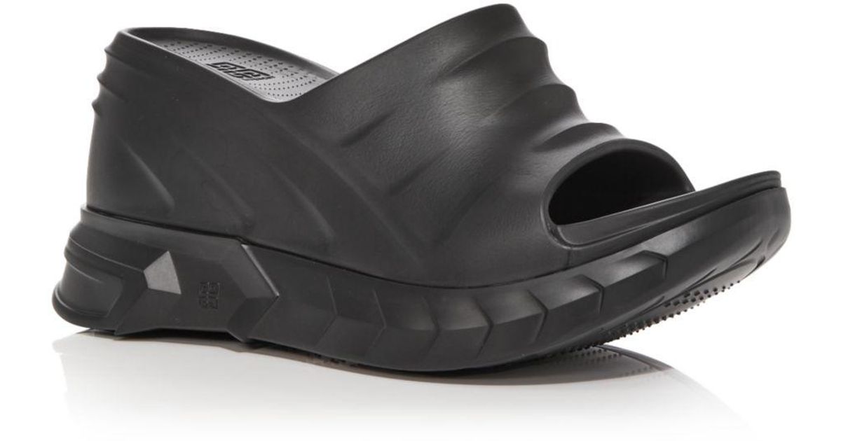 Givenchy Rubber Marshmallow Platform Sandals in Black | Lyst