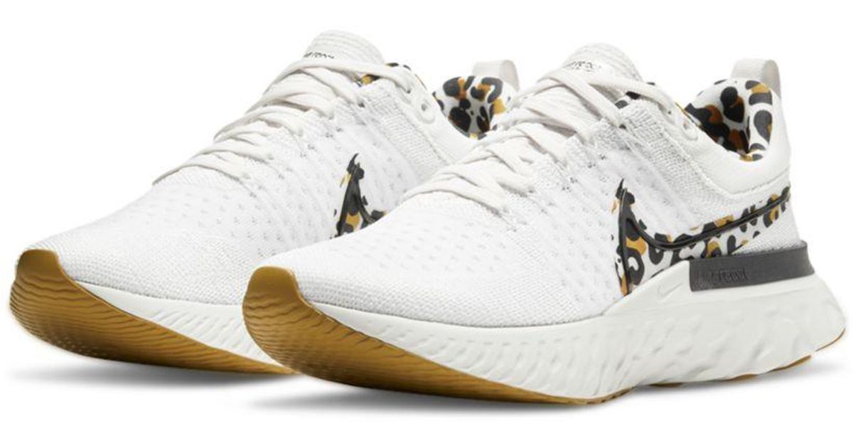 Nike React Infinity Run Flyknit 2 Cheetah Print Accent Running Sneakers in  White | Lyst