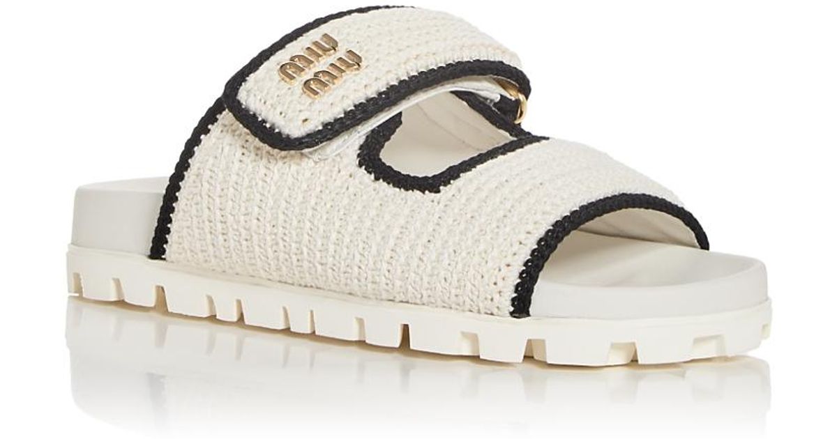 MiuMiu Crochet Slide Sandals クロシェ スライドサンダル ロゴ Miu Miu Crochet Slide Sandals in Natural | Lyst