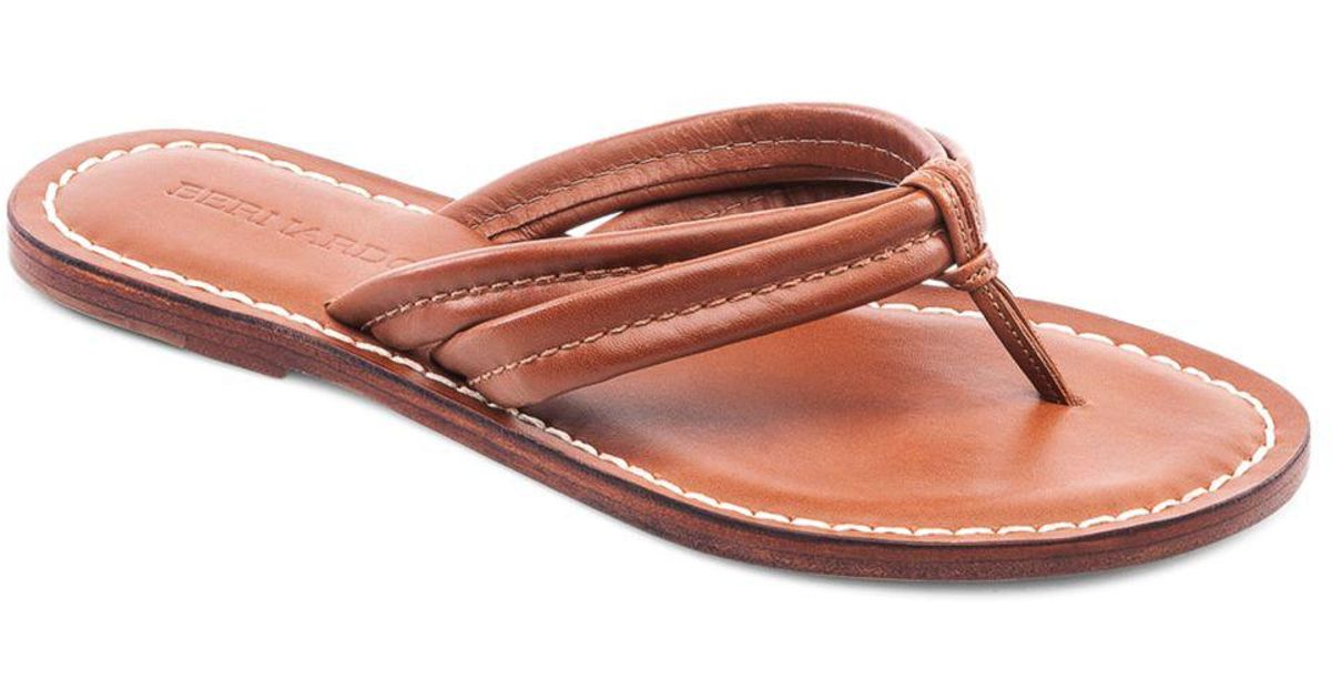 Bernardo Leather Miami Two Strap Thong Sandals - Lyst