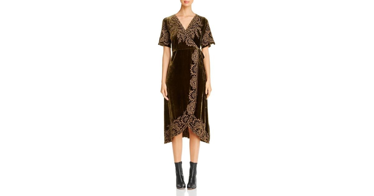 Johnny Was Mina Embroidered Velvet Wrap 