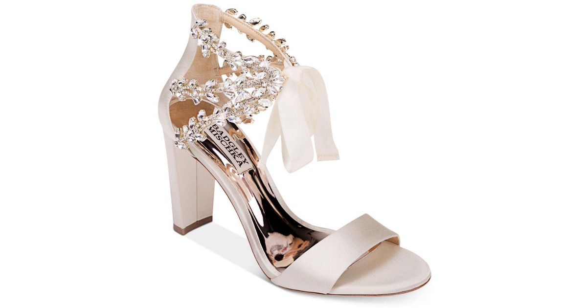 badgley mischka emily crystal heel