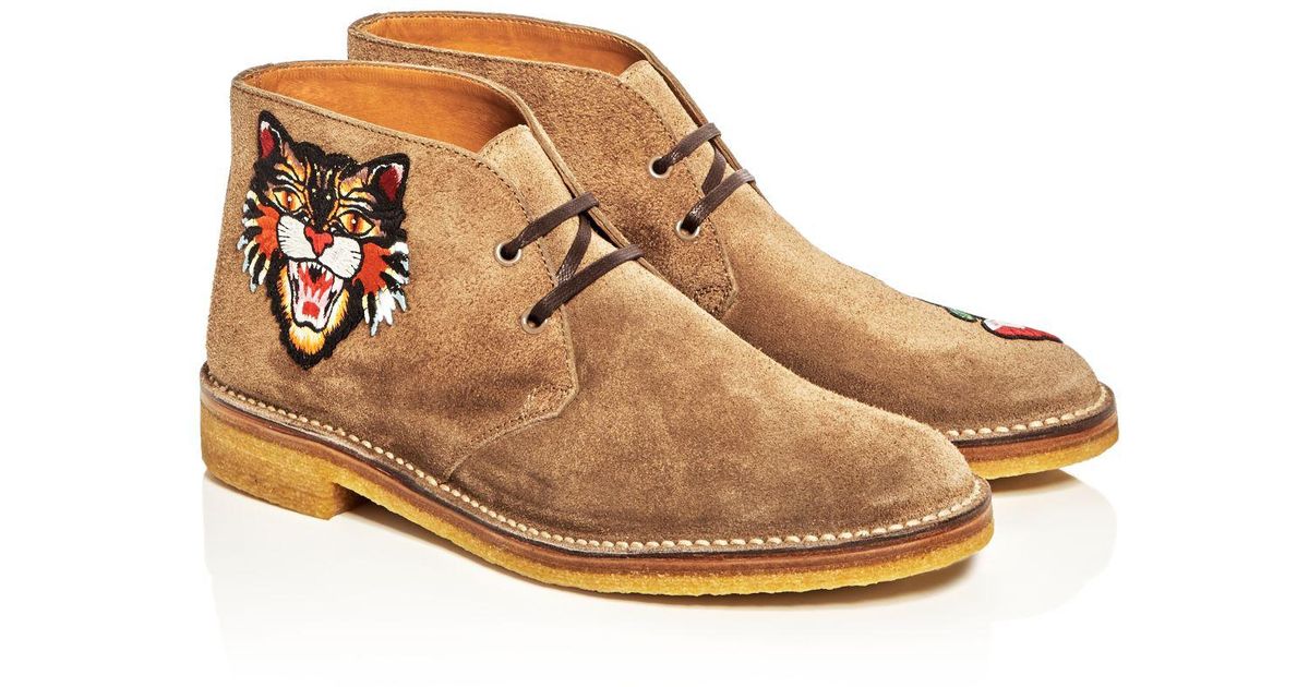 Gucci Appliqué Chukka Boots in Brown - Lyst