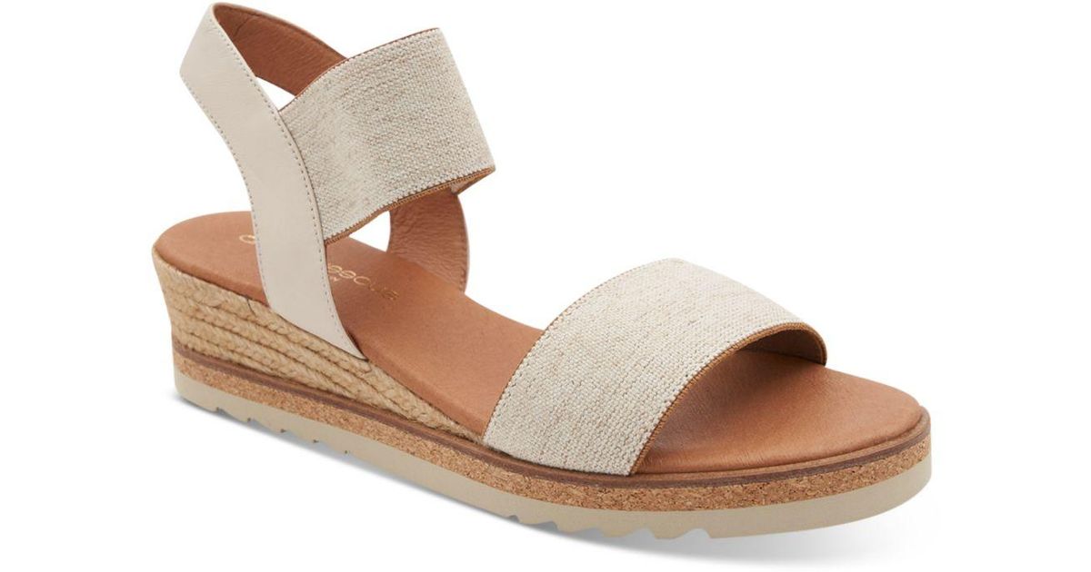 andré assous summer nights wedge