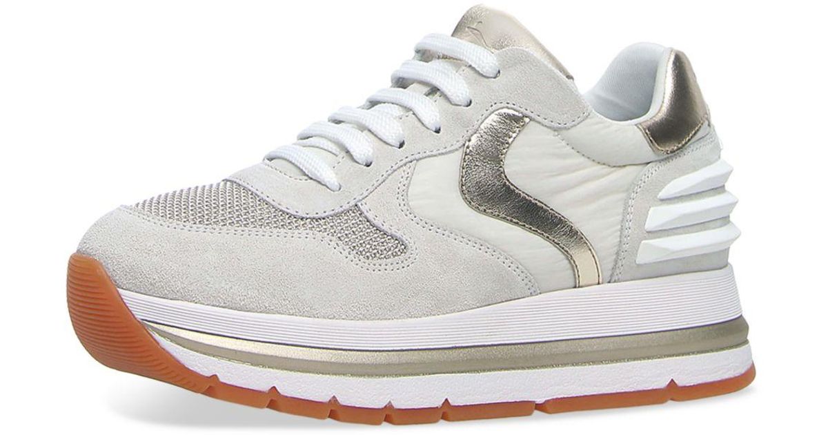 nikes with platform