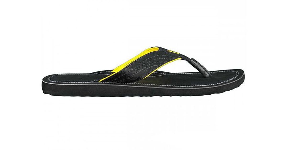 puma ferrari flip flops