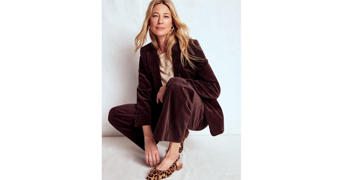 Boden Belgravia Chunky Cord Trousers in Brown | Lyst