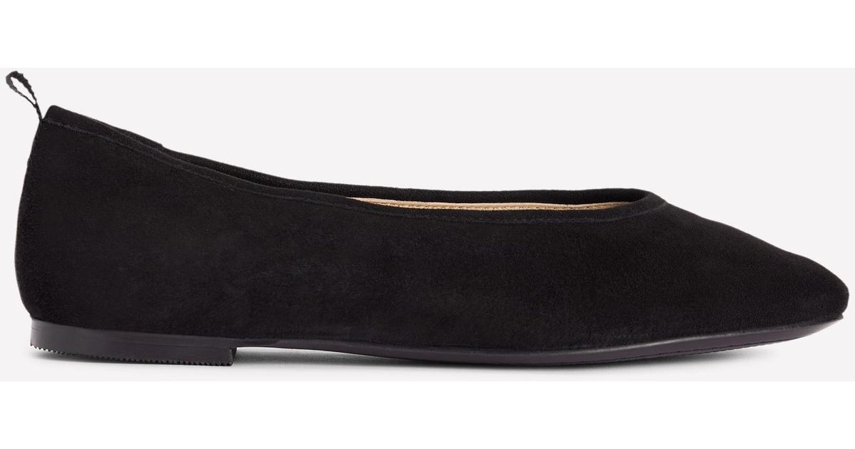 Boden High Cut Ballet Flats in Black | Lyst
