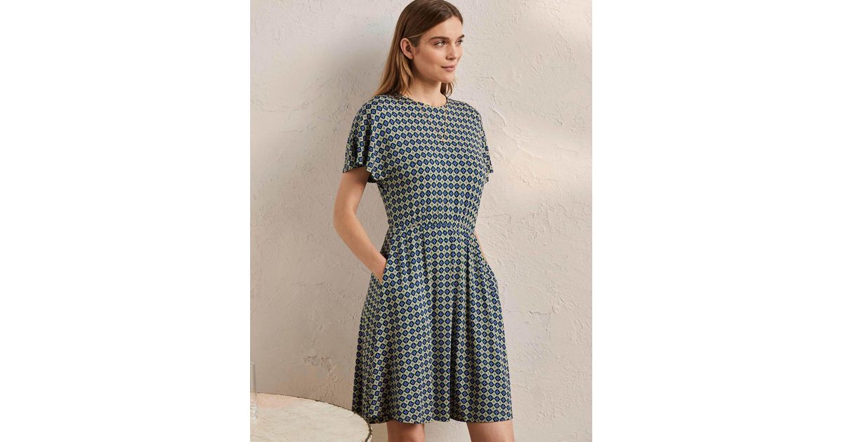 Boden Flutter Sleeve Jersey Dress English Ivy, Moroccan Diamond in Green | Lyst