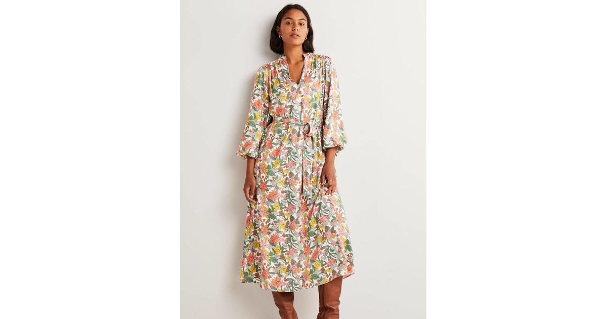 Boden Notch Neck Blouson Midi Dress in Natural Lyst