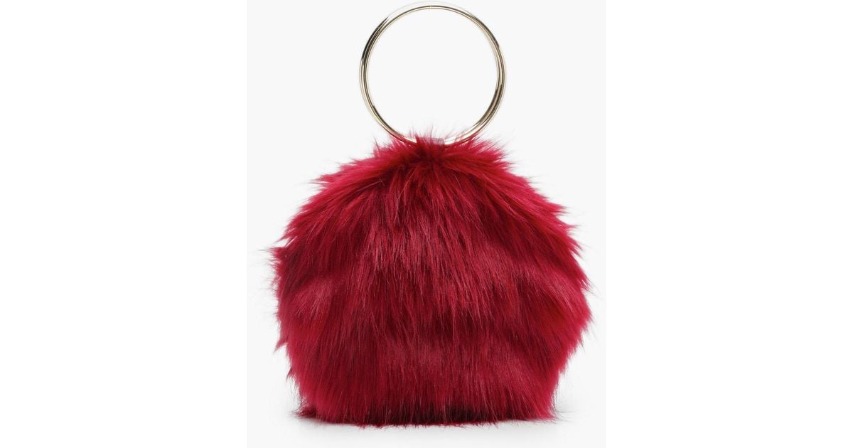 red fur clutch