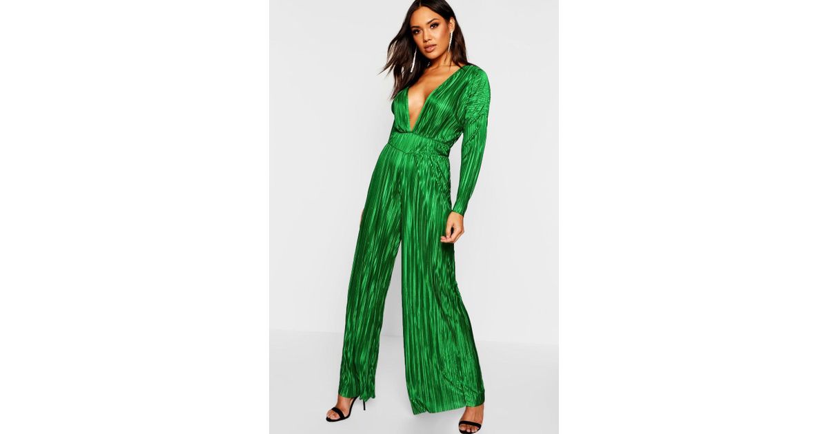 Boohoo Synthetic Plisse Pleated Long Sleeve Jumpsuit in Emerald (Green) -  Lyst